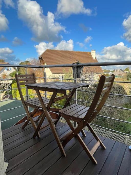 Appartement Cosy Sous Les Toits Lion-sur-Mer Buitenkant foto